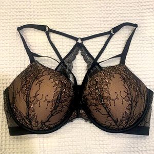 Lacy push up bra